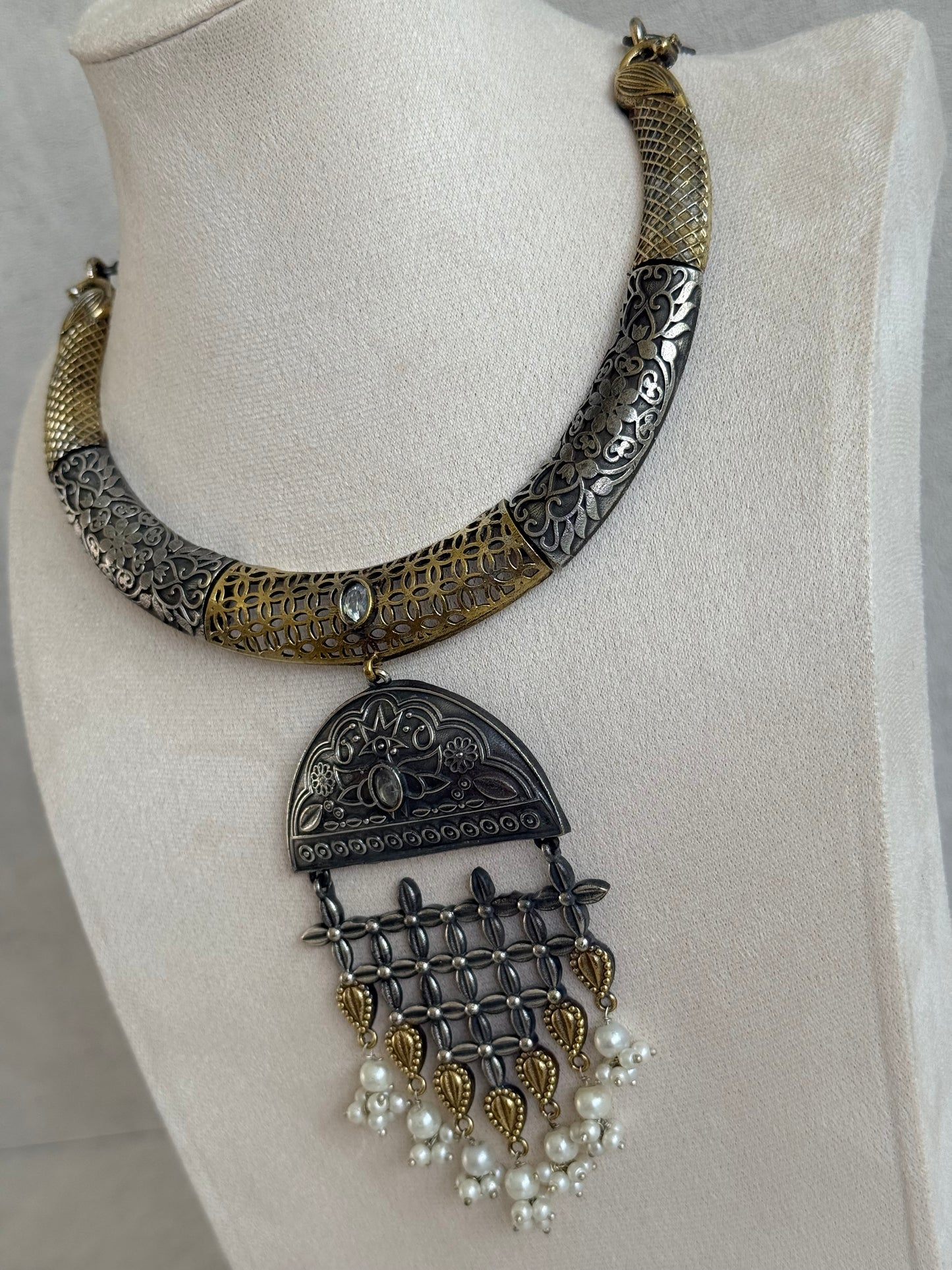 Ayura Designs Dhoop Necklace Set with Earrings – Dual Tone Oxidised Necklace with Lattice Pendant & Pearl Detailing
