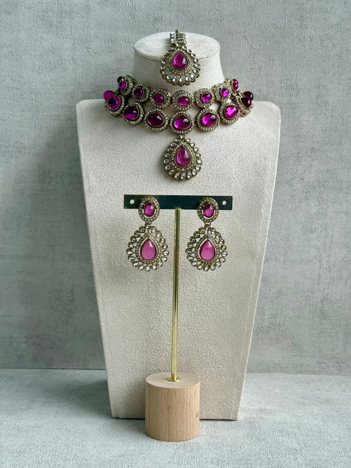Ayura Designs Tamara Set with Necklace, Earrings & Tikka – Fuchsia Stones, Kundan Borders & Antique Gold Finish