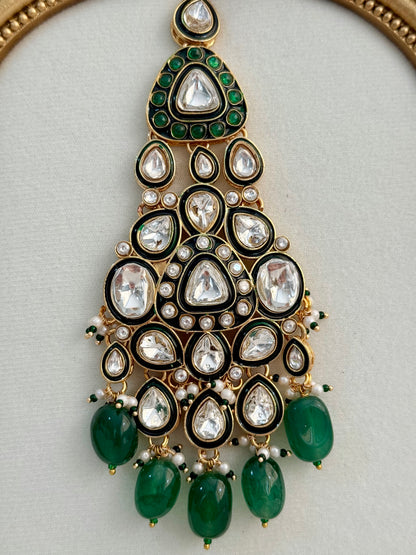 Ayura Designs Salma Jhoomar Passa – Emerald Green Drops with Kundan Stones & Antique Gold Finish