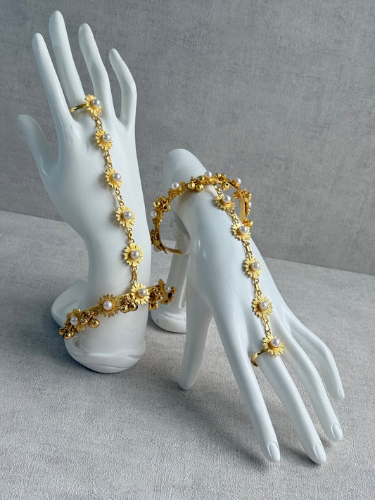 Ayura Designs Avanti Haathphool Set of 2 – Gold Finish Floral Hand Harness with Ivory Pearls & Ghungroo Detailing