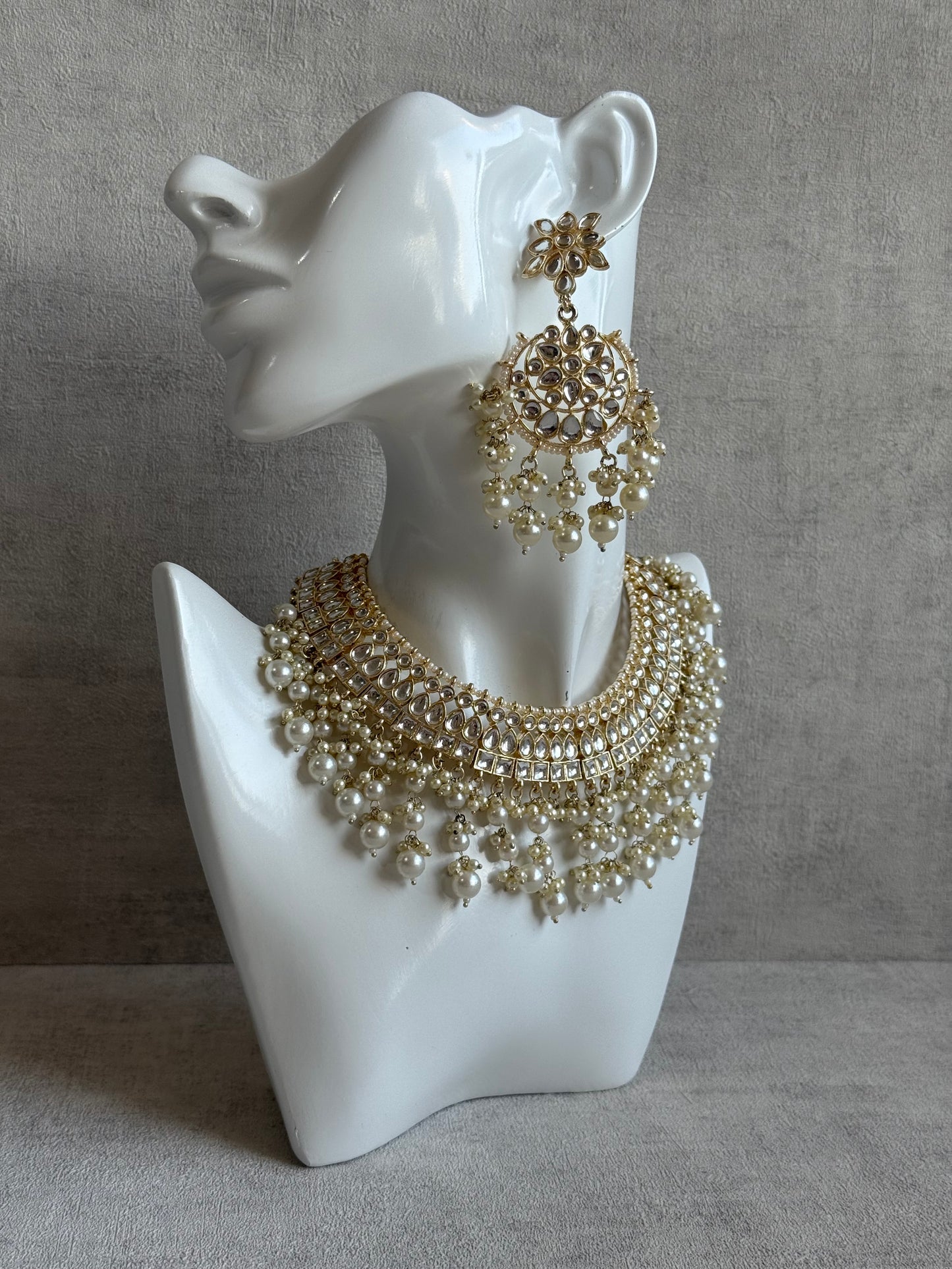Ayura Designs Fakhra Set with Necklace, Earrings & Tikka – Mirror-Cut Stones, Pearl Detailing & Gold Finish