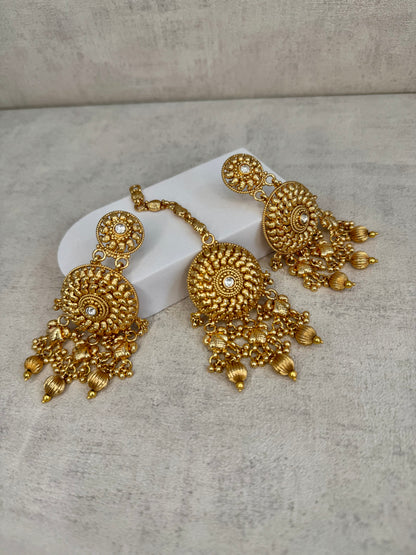 Ayura Designs Hoor Tikka & Earrings – Opulent Gold Adornment with Emerald Green, Pink and White Beads