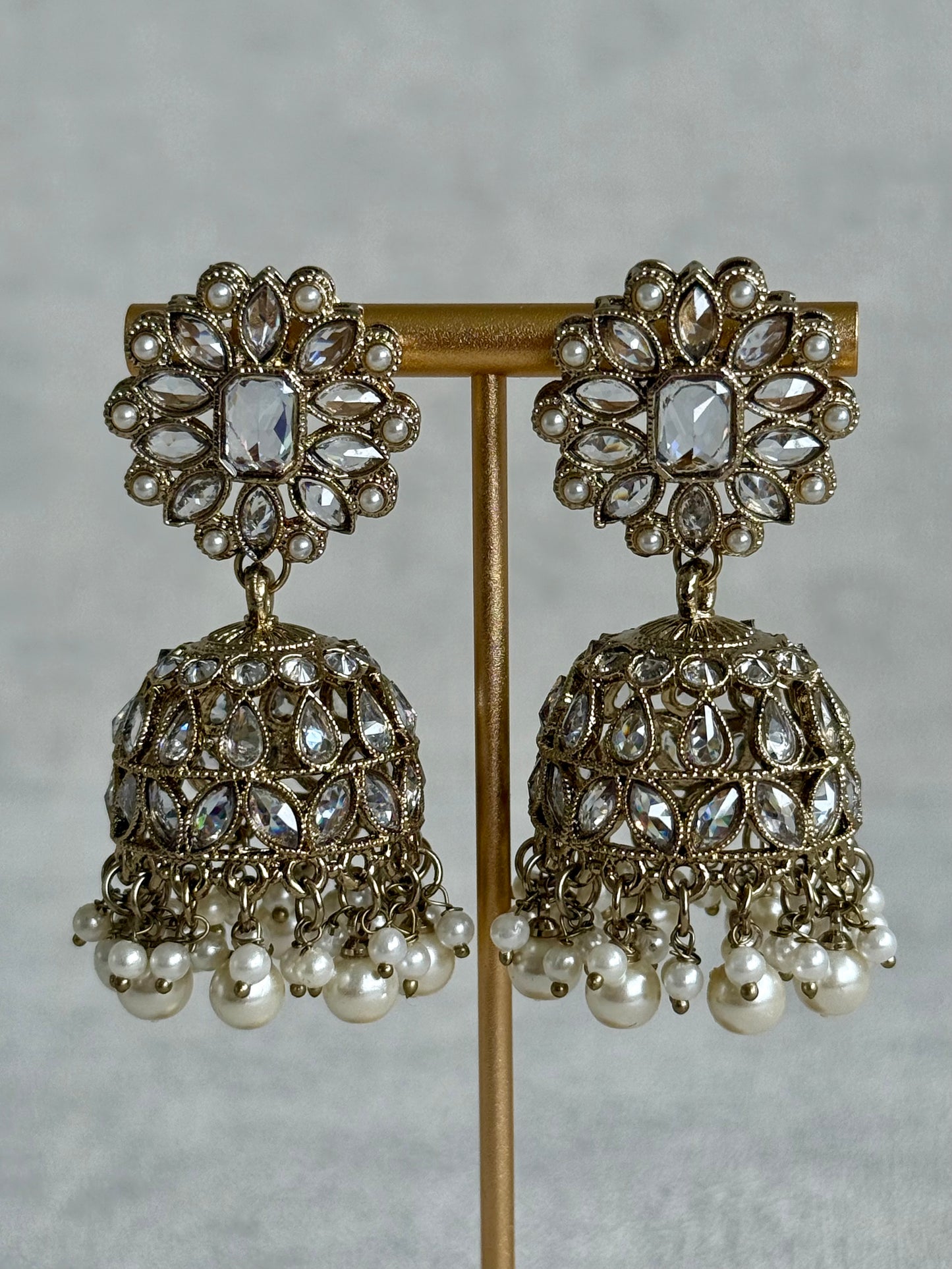 Ayura Designs Sufia Set – Antique Gold Necklace, Mirror-Cut Stones, Jhumkis & Tikka with Pearl Detailing