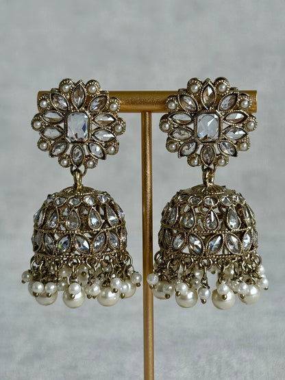 Ayura Designs Sufia Set – Antique Gold Necklace, Mirror-Cut Stones, Jhumkis & Tikka with Pearl Detailing