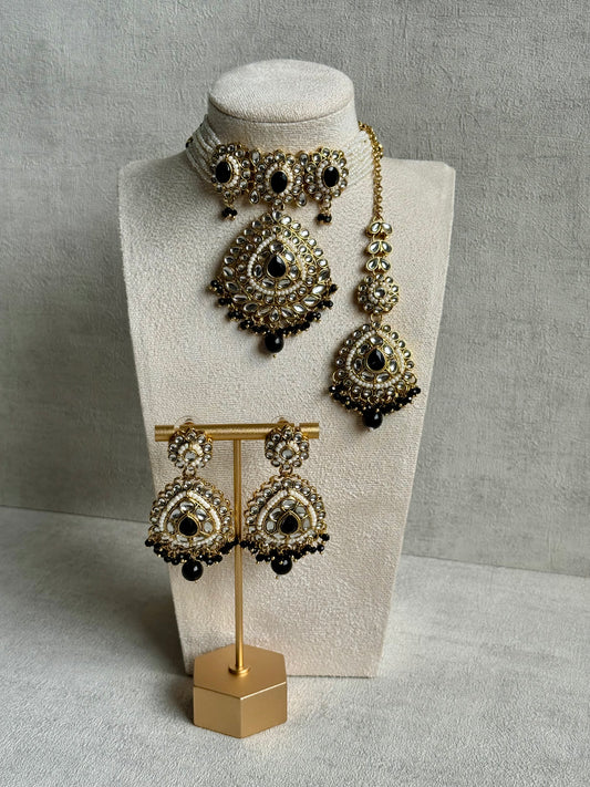 Ayura Designs Tehreem Set with Necklace, Earrings & Tikka – Mirror-Cut Stones, Black Beads & Antique Gold Finish
