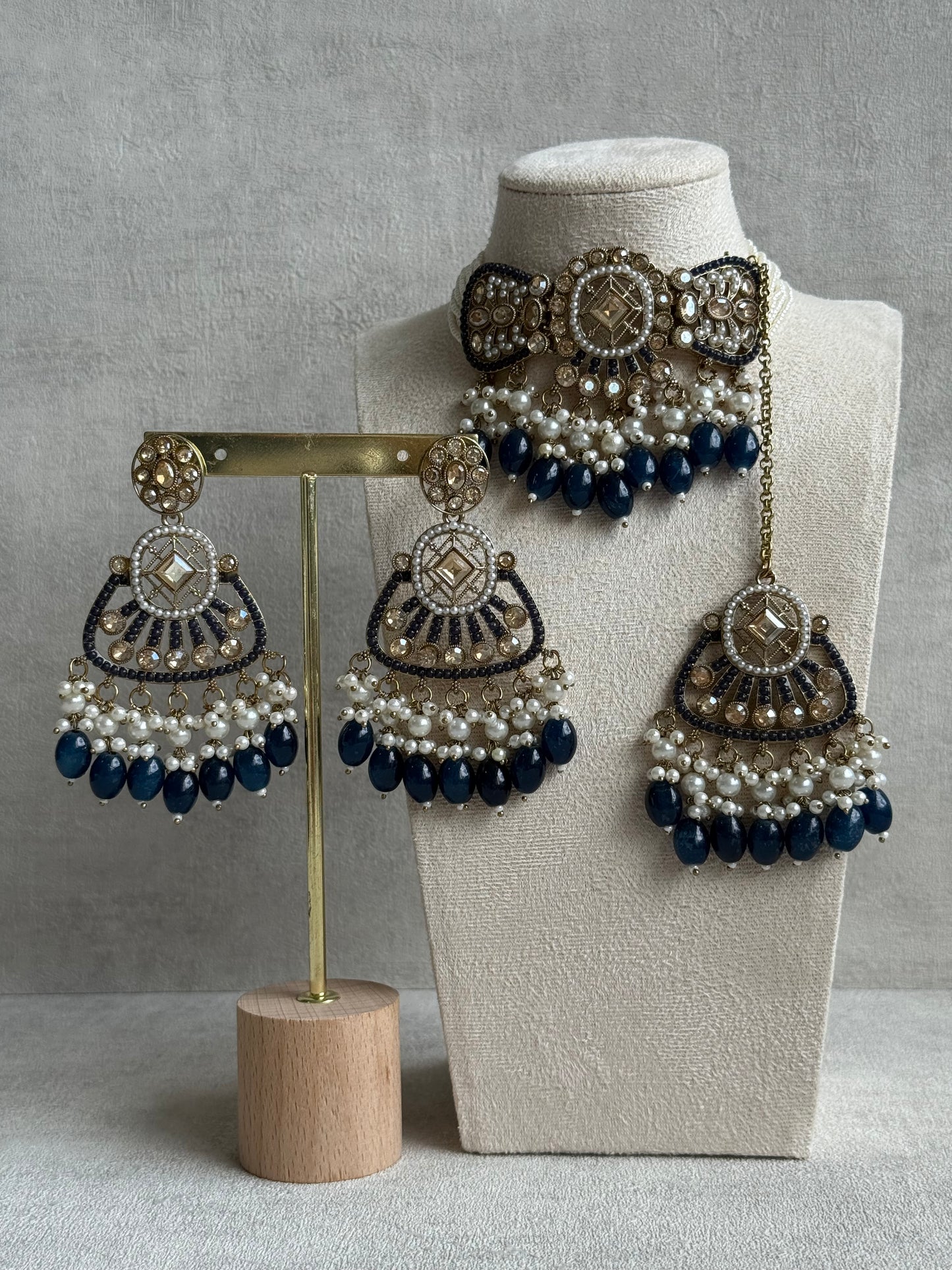 Ayura Designs Qudsia Set with Necklace, Earrings & Tikka – Navy Blue Stones, Kundan Detailing & Antique Gold Finish