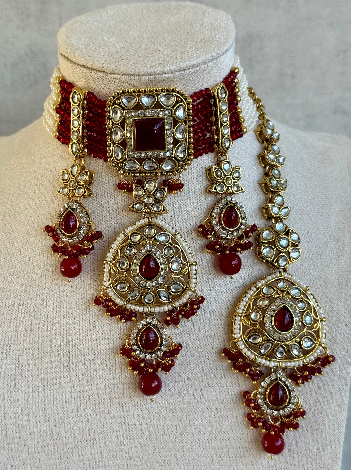 Ayura Designs Zarmeen Choker Set with Earrings & Tikka – Mirror-Cut Stones, Antique Gold Finish and Ruby Red Beads