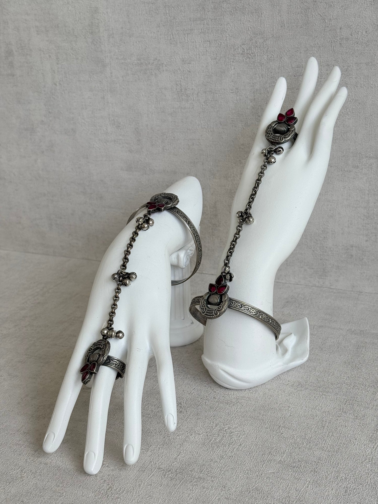 Ayura Designs Ishaana Haathphool Set of 2 – Oxidised Silver Hand Harness with Ruby Pink Stones & Ghungroo Detailing