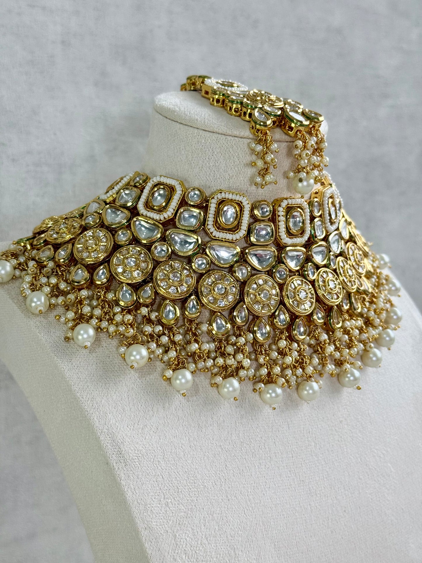 Ayura Designs Suhana Bridal Set with Necklace, Earrings & Tikka – Kundan Stones with Pearl Detailing in Antique Gold Finish
