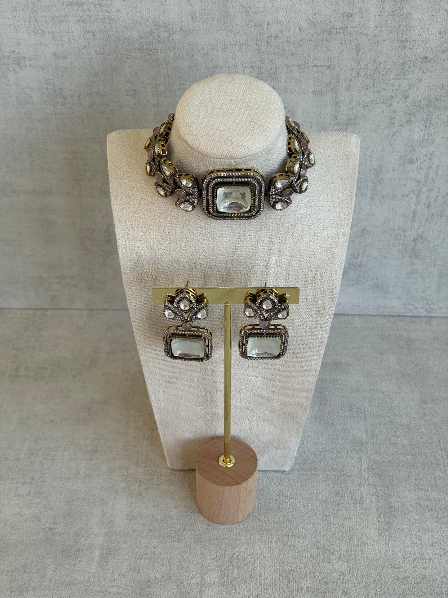Ayura Designs Freya Choker Set with Earrings – Blush Pink Accents & Moissanite Stones in Antique Gold