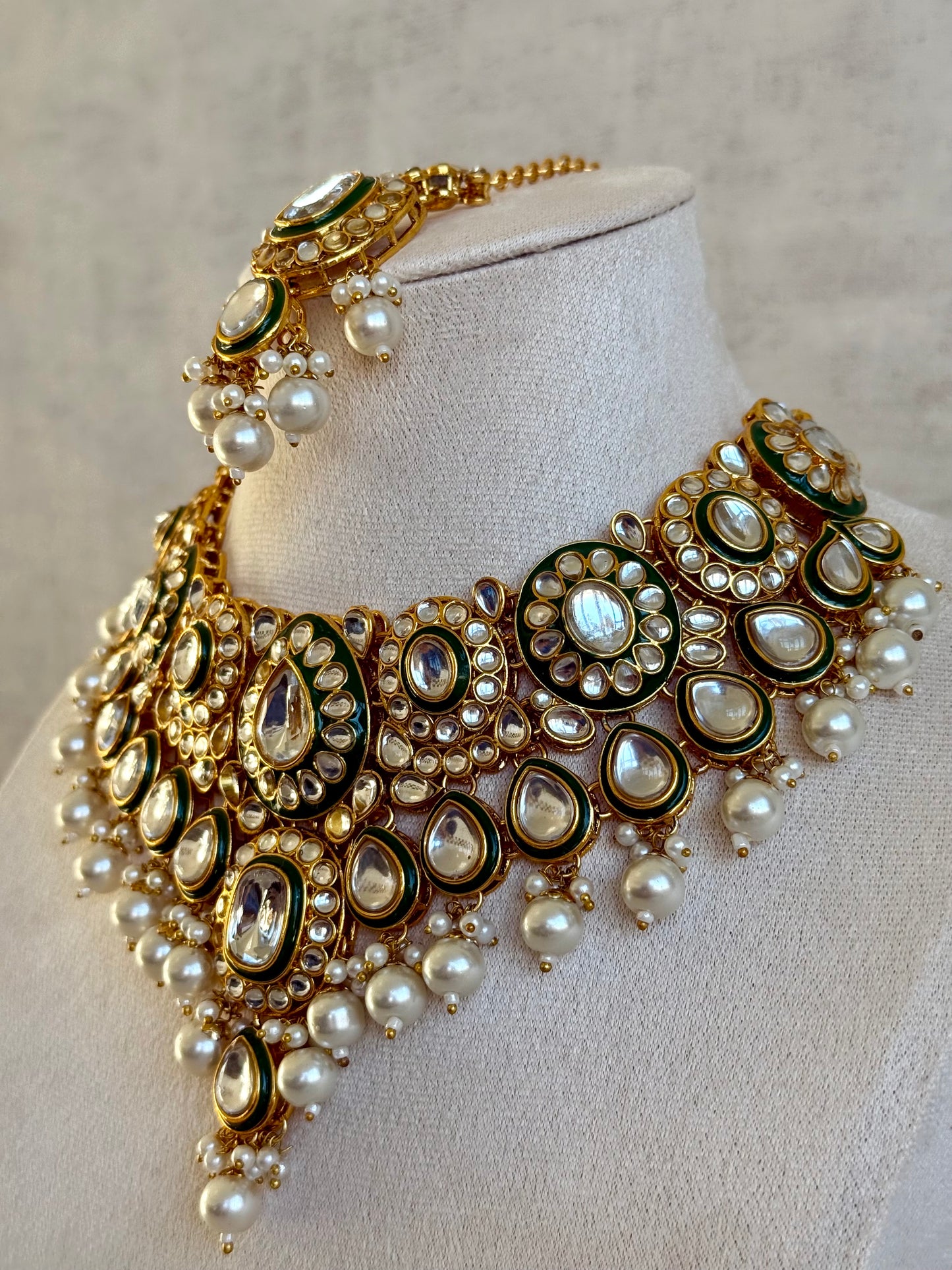 Ayura Designs Jashan Set with Necklace, Earrings, Tikka & Passa – Kundan Detailing, Ivory Pearl Drops
