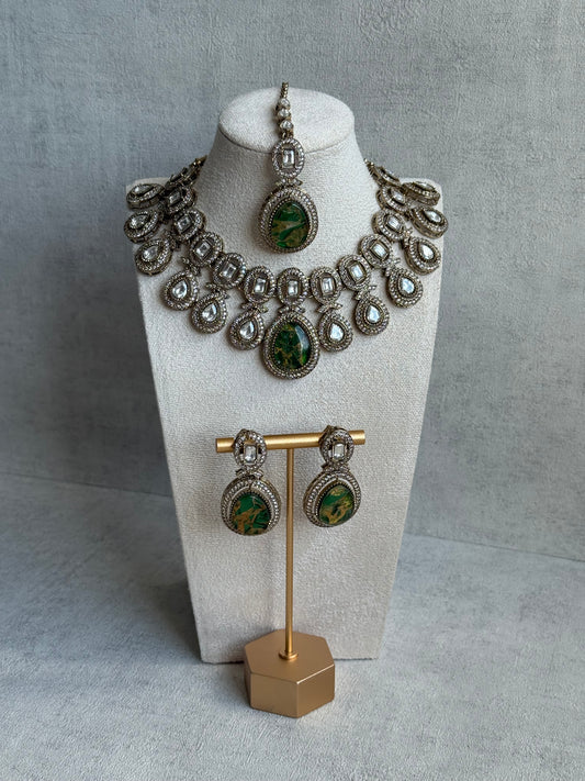 Ayura Designs Aurora Set with Earrings & Tikka – Emerald Green Stone & Mirror-Cut Accents in Antique Gold Finish