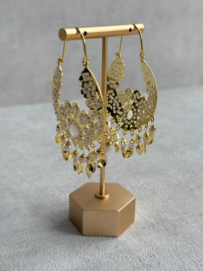 Ayura Designs Nimrat Balis – Ivory Pearls with Pippal Patti & Gold Finish