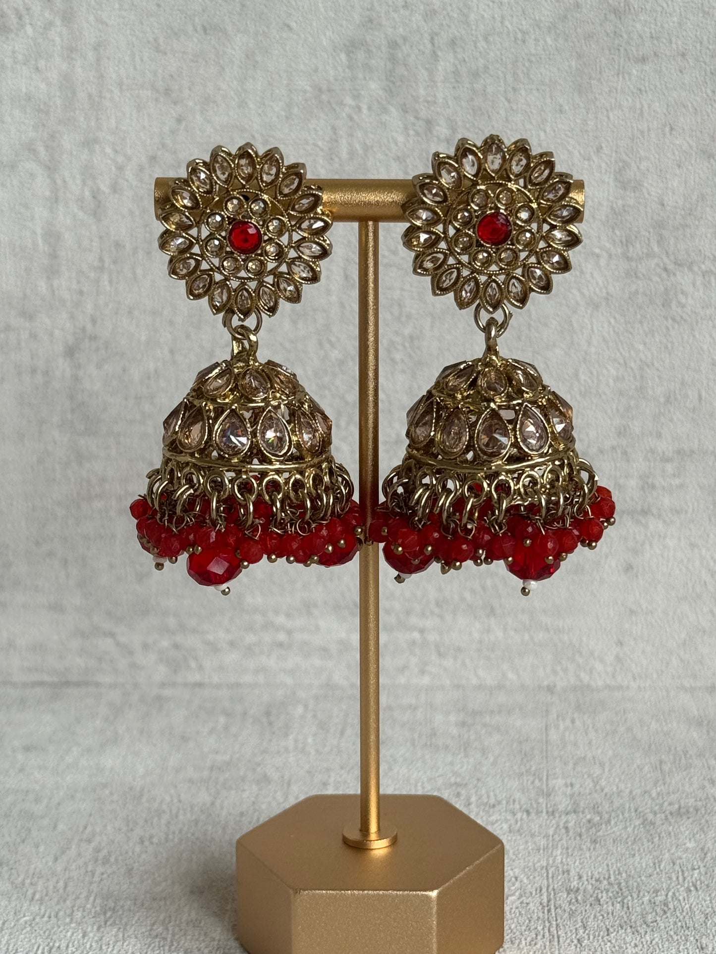 Ayura Designs Samreen Set with Tikka & Jhumkis – in Antique Gold with Red Beads & Mirror-Cut Stones