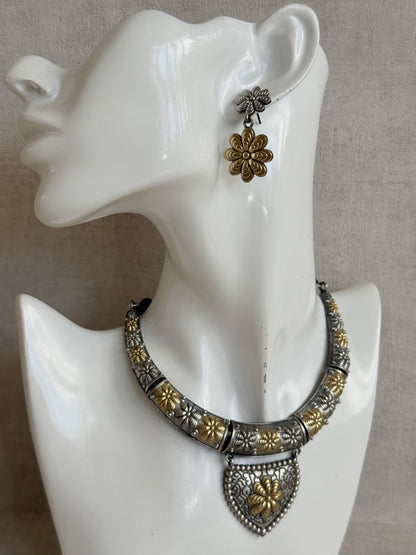 Ayura Designs Andaaz Set with Earrings – Dual Tone Oxidised Floral Necklace Set