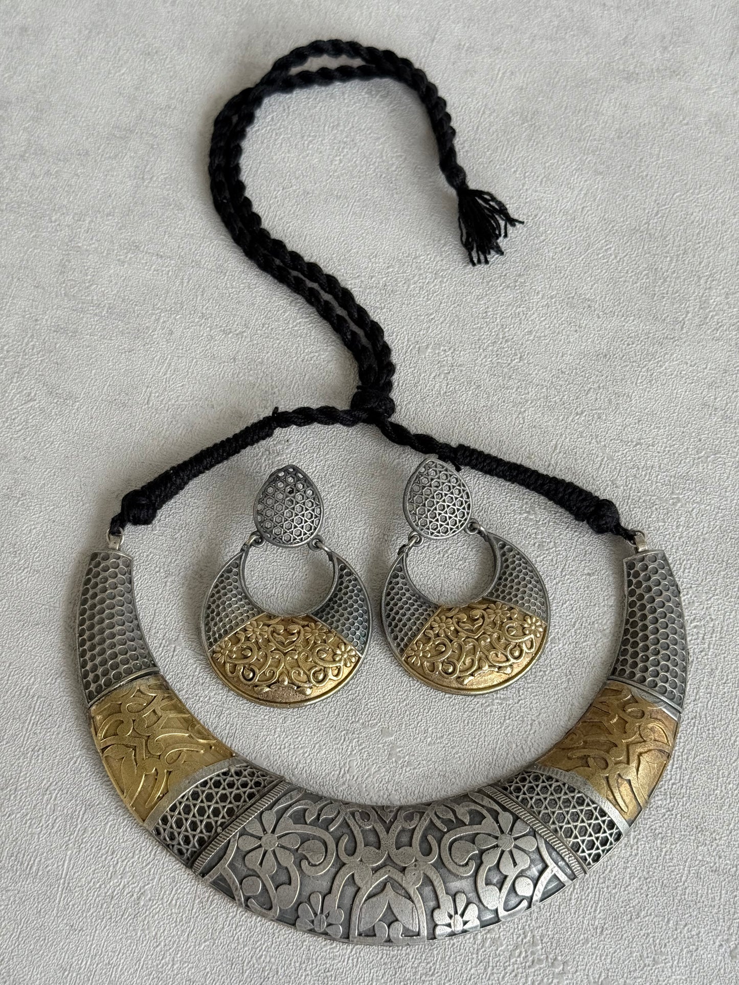 Ayura Designs Raahil Necklace Set with Earrings – Dual Tone Oxidised Statement Necklace with Floral Engraving & Cutwork Detailing