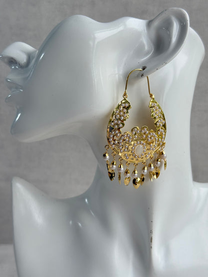 Ayura Designs Nimrat Balis – Ivory Pearls with Pippal Patti & Gold Finish