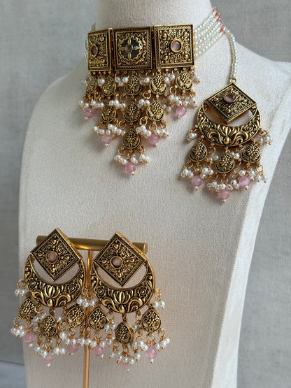 Ayura Designs Samera Choker Set with Earrings & Tikka – Blush Pink Beads, Pearl Detailing, Green Centre Stone, Floral Motifs & Antique Gold Finish