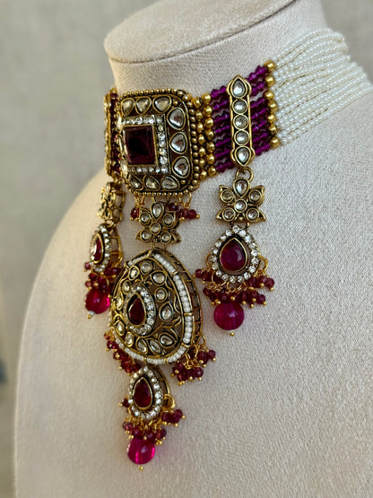 Ayura Designs Zarmeen Choker Set with Earrings & Tikka – Mirror-Cut Stones, Antique Gold Finish and Magenta Beads