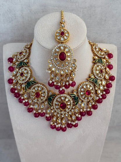 Ayura Designs Zara Set with Necklace, Earrings, Tikka & Passa – Antique Gold with Kundan Detailing & Rani Pink Beads