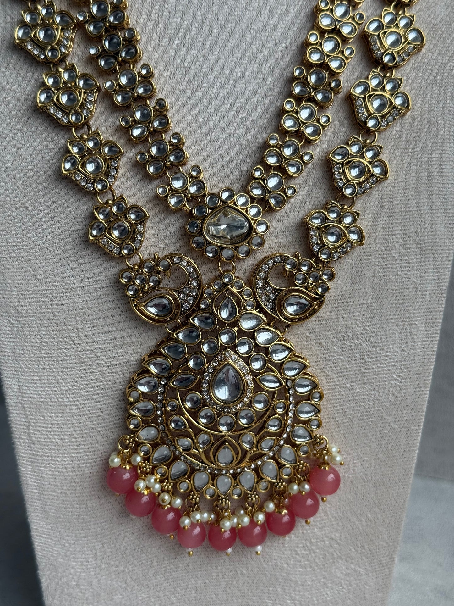 Ayura Designs Javeria Set with Earrings & Tikka – Peach Beads, Mirror Kundan & Gold Finish