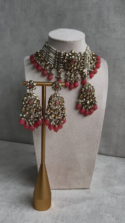 Ayura Designs Rubiya Set in Gold & Peach – Regal Radiance Adorned with Pearls & Kundan Elegance