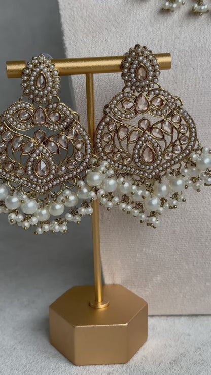 Ayura Designs Zarina Set Earrings & Tikka: Exquisite Gold-Tone Adornments with Polki Stones & White Pearls